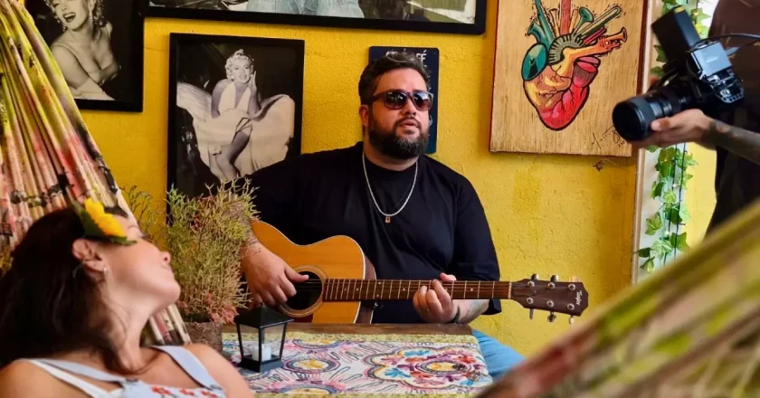 DEKO, o criador dos sucessos do Maneva, relança “Seja Para Mim” em uma nova versão lo-fi