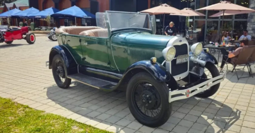 Monte Verde (MG) se prepara para um grande encontro de carros clássicos com a expectativa de 300 veículos e 8 mil visitantes
