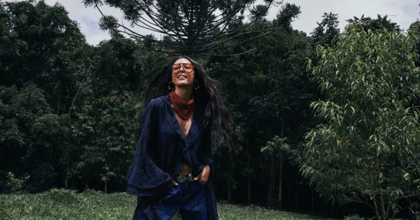 Garage Rio estreia parceria com a atriz Yanna Lavigne