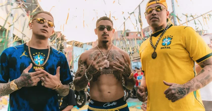 MC PH, MC Hariel e MC Marks apresentam “BRASIL”, um funk que exalta a paixão nacional e a cultura popular.