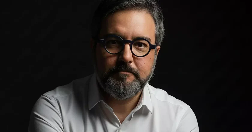 Famoso designer óptico Filipe Diniz é finalista de prestigioso prêmio na China