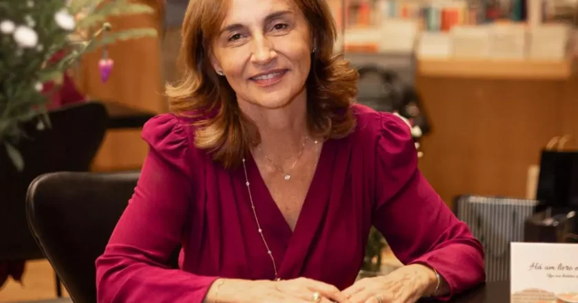 Márcia Faria Pádua brilha em sua estreia como autora em evento prestigiado na capital paulista
