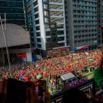 Avenida Paulista se tornará um imenso transatlântico com o Camarote Pride na Parada SP