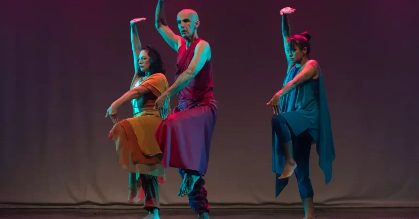 Repentistas do Corpo apresentam performance no Centro de Referência da Dança e Teatro Arthur Azevedo