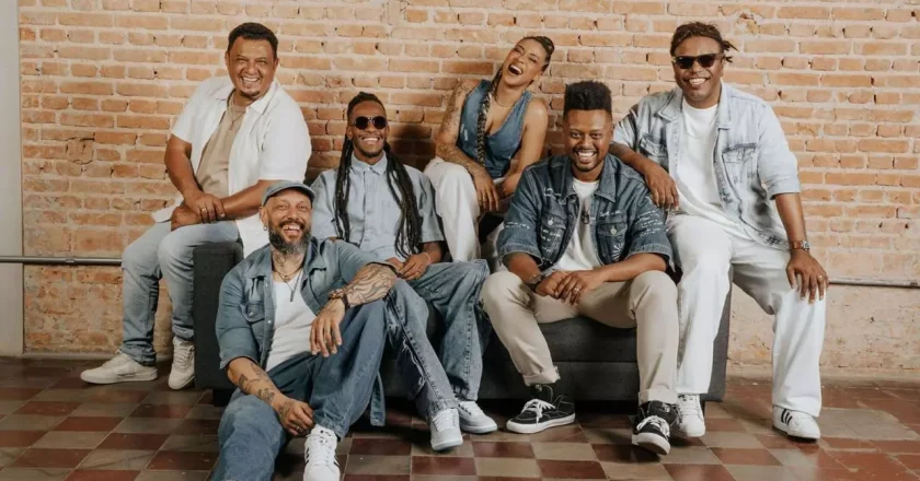 Sambô revive sucessos atemporais com novas interpretações emocionantes