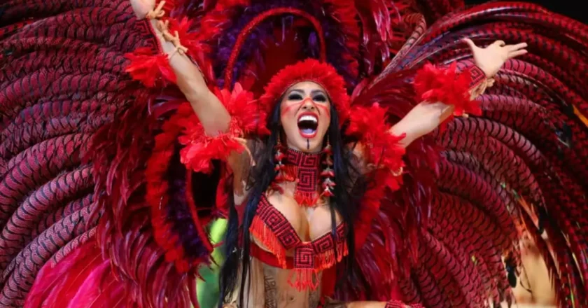 Isabelle Nogueira brilha como estrela do Boi Garantido no 58º Festival Folclórico de Parintins